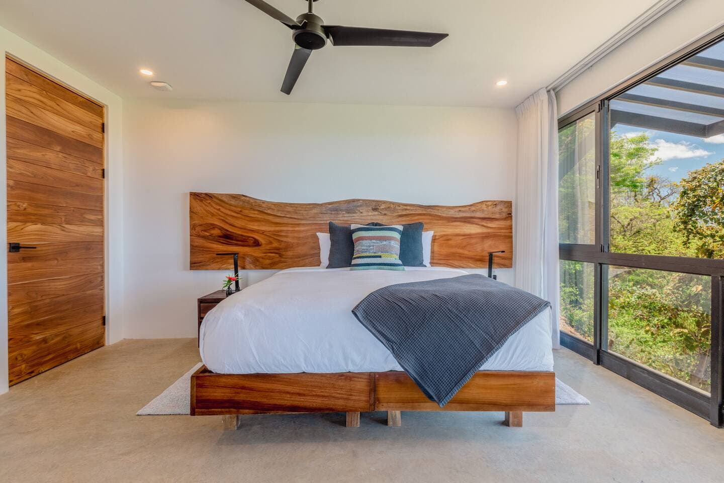 Casita bedroom 2