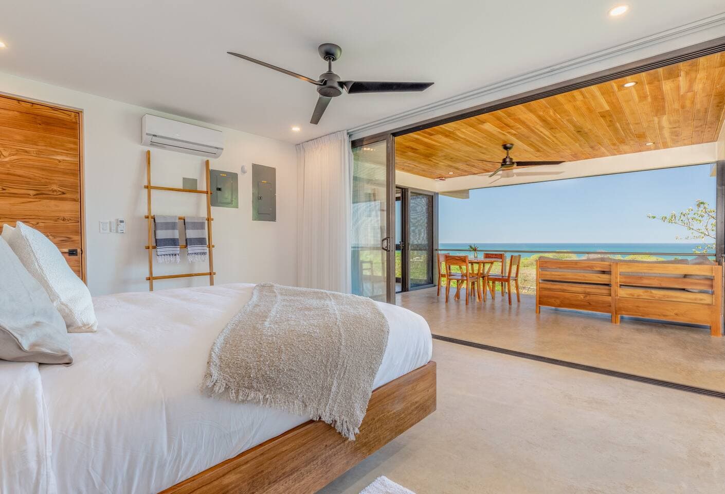 Casita bedroom 1