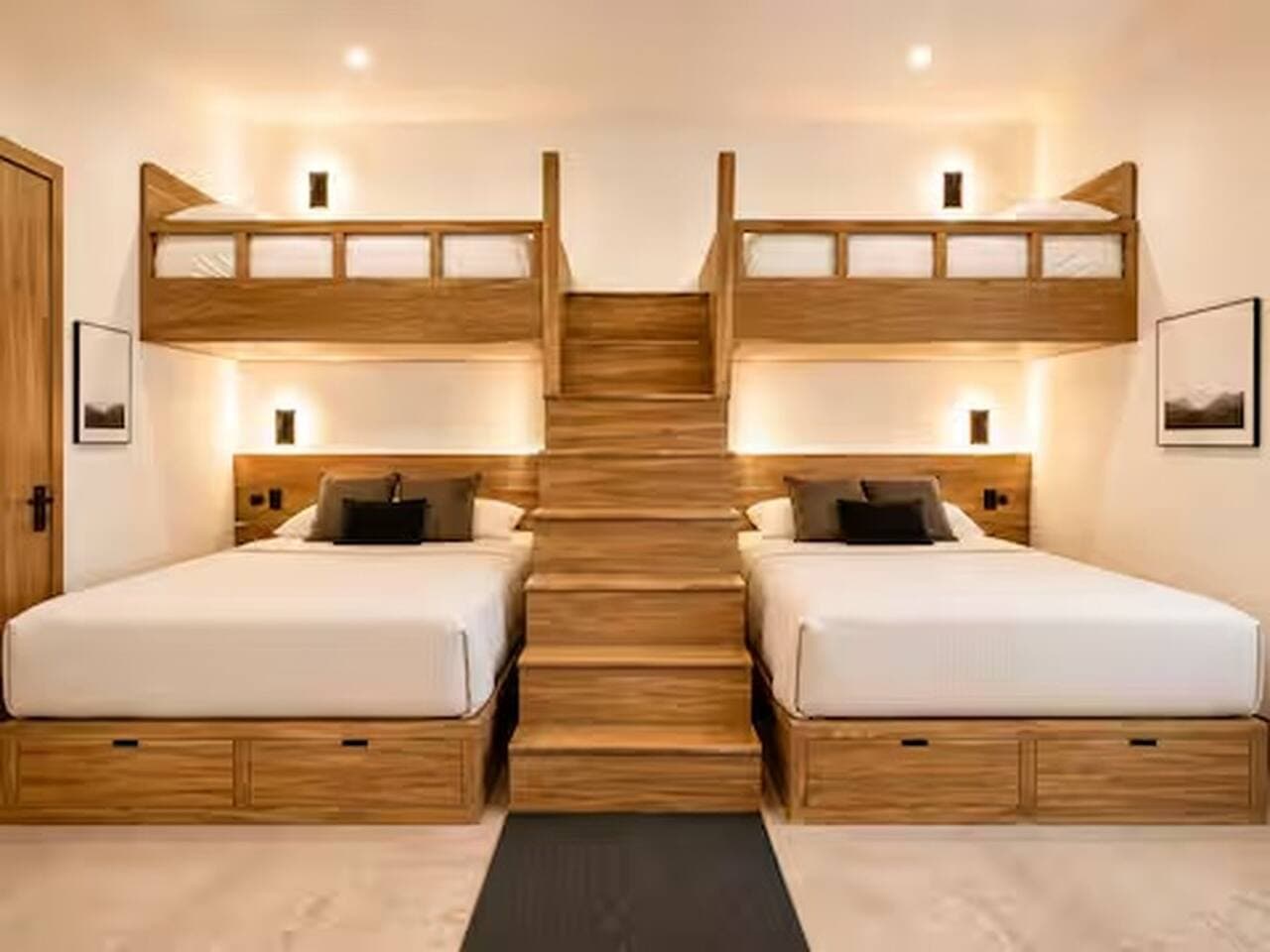 Bunk suite