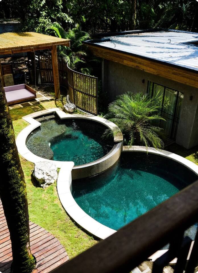 Pool & garden